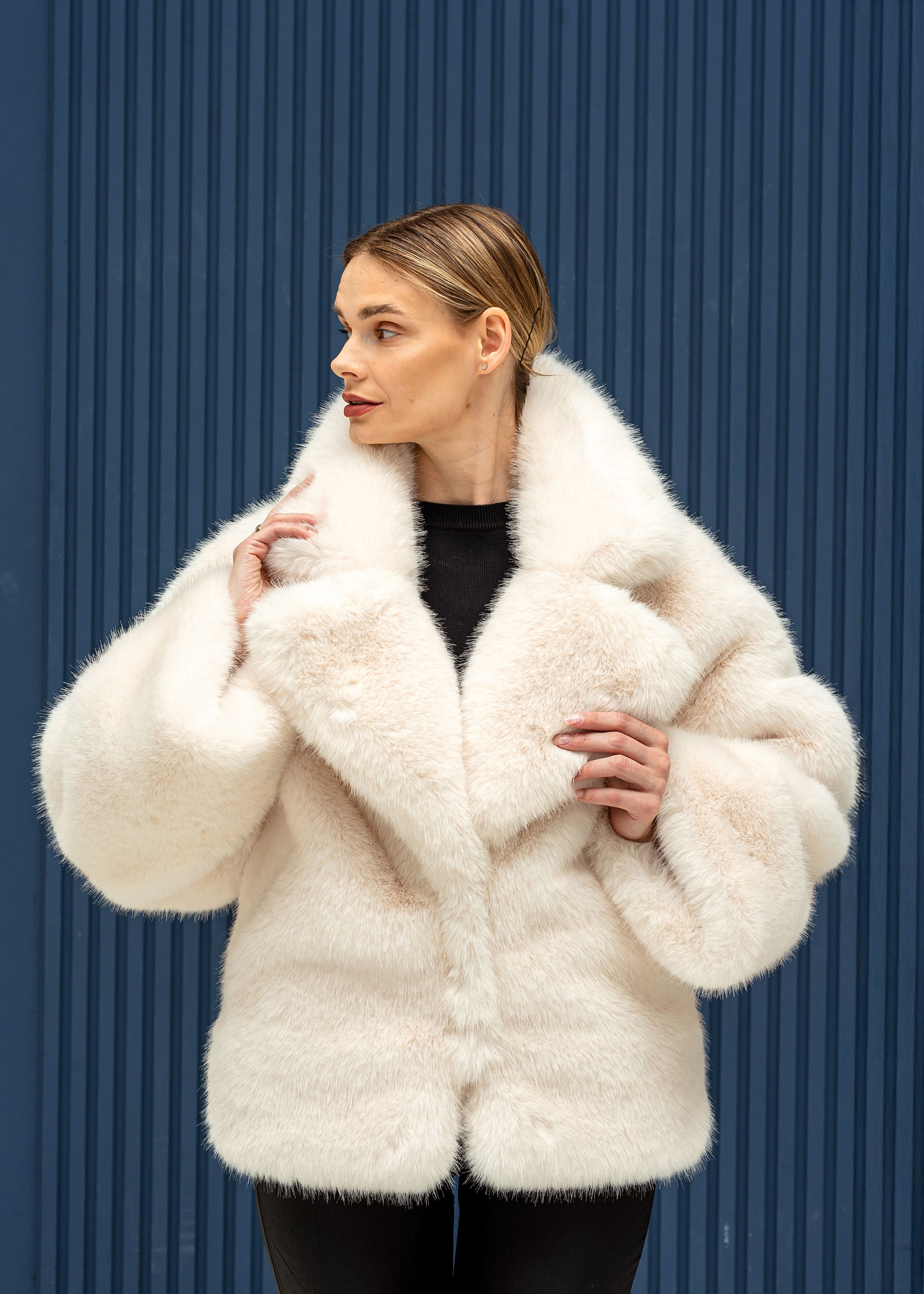 Dvipusis eko kailinis paltas