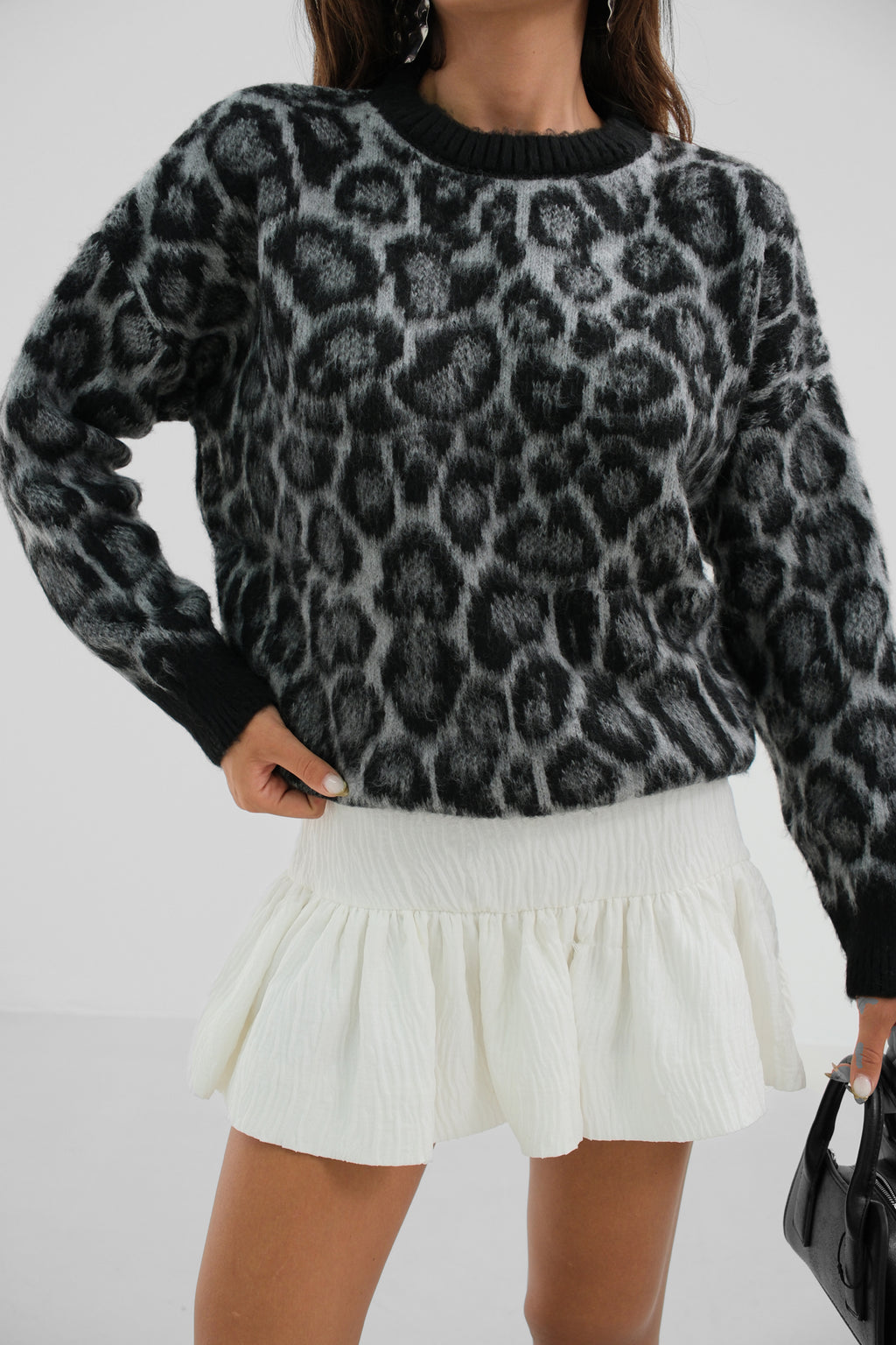 STRICKPULLOVER MIT LEOPARDENMUSTER
