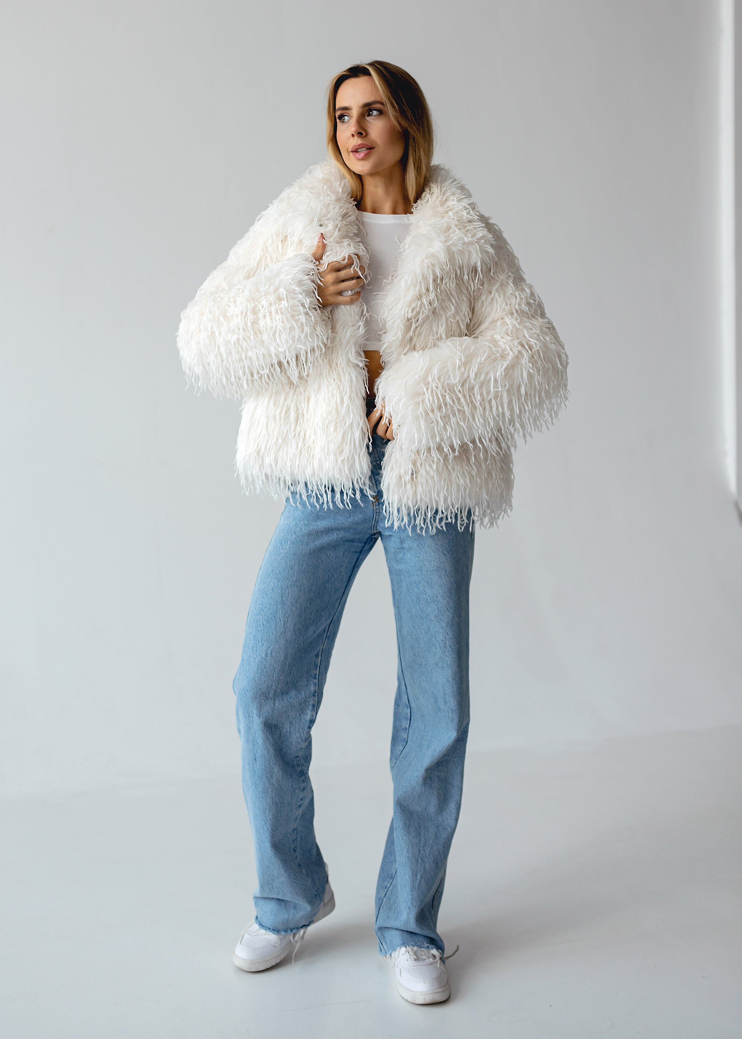 Prabangus eco-kailio paltas baltas