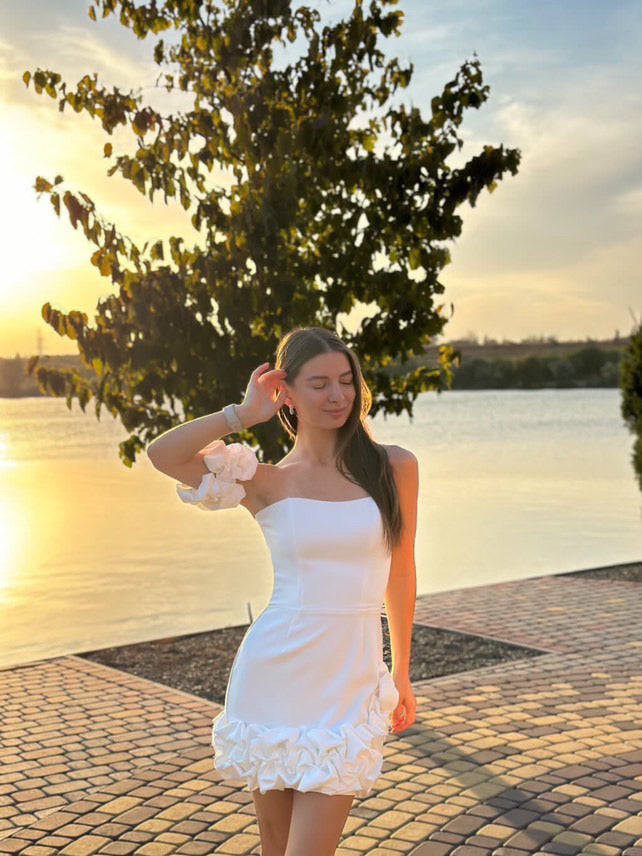 CHARLLOTE-KLEID
