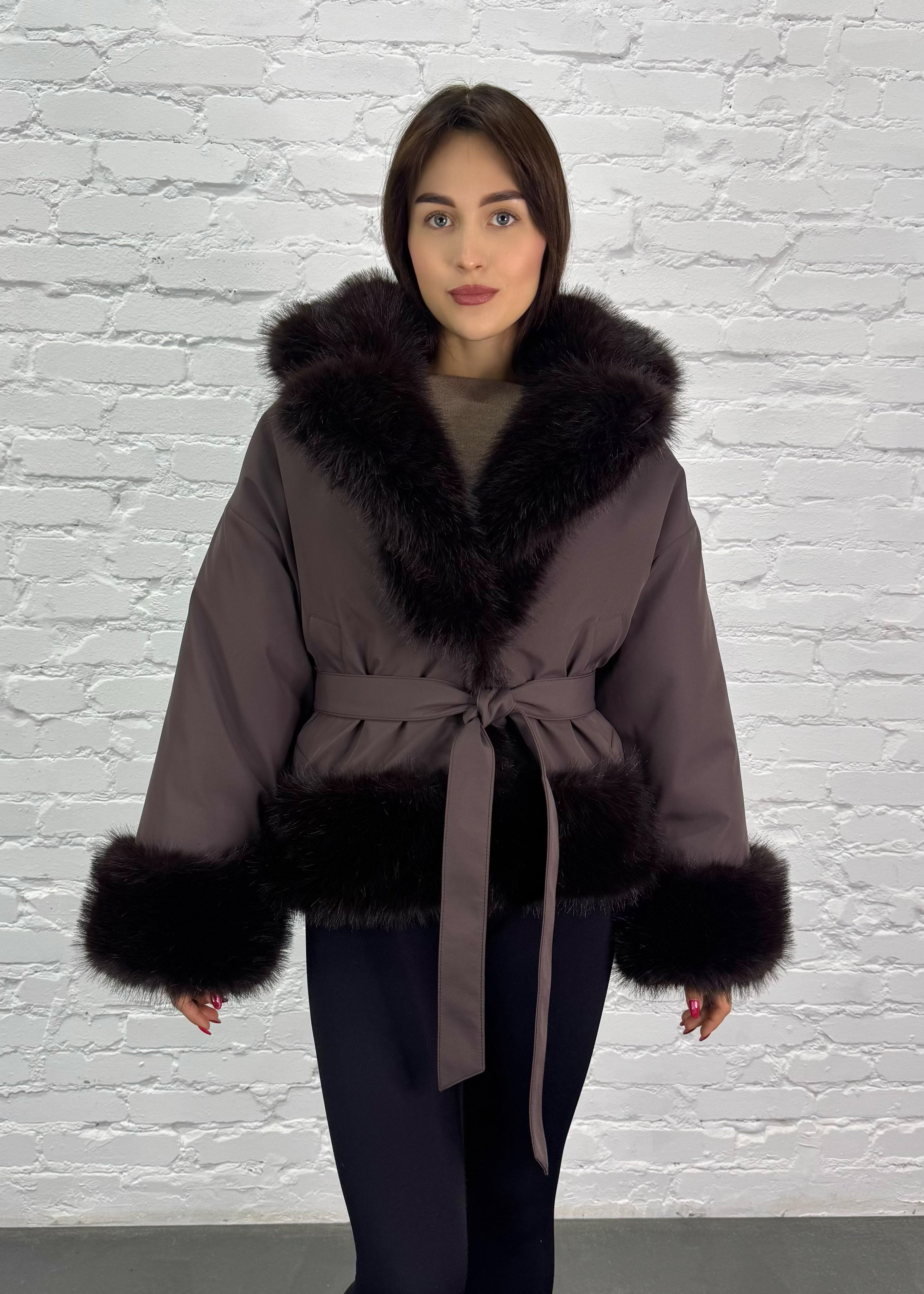 Dvipusis eko kailinis paltas