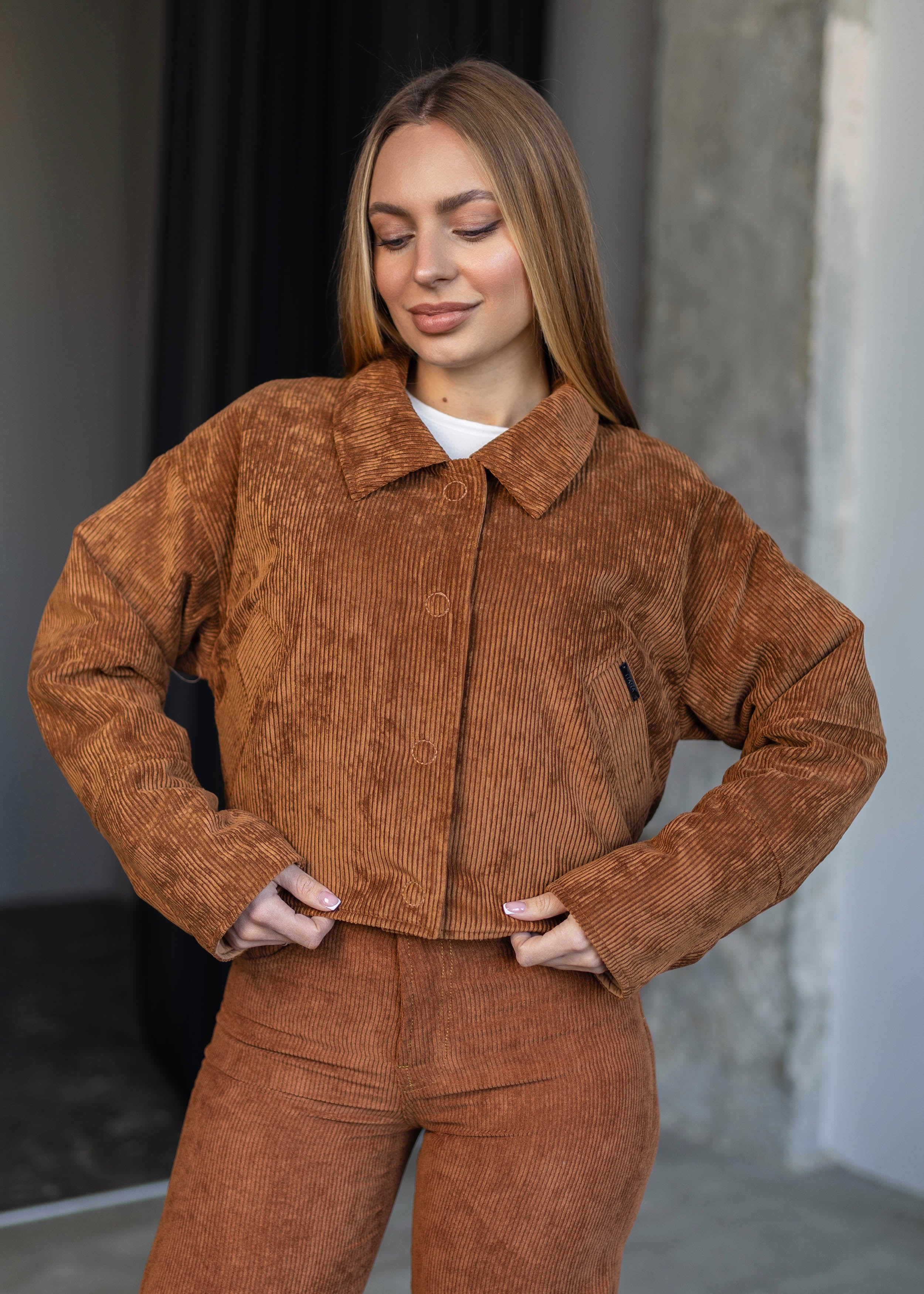 Reversible Cropped Jacket in Velvet & Raincoat Finish orange