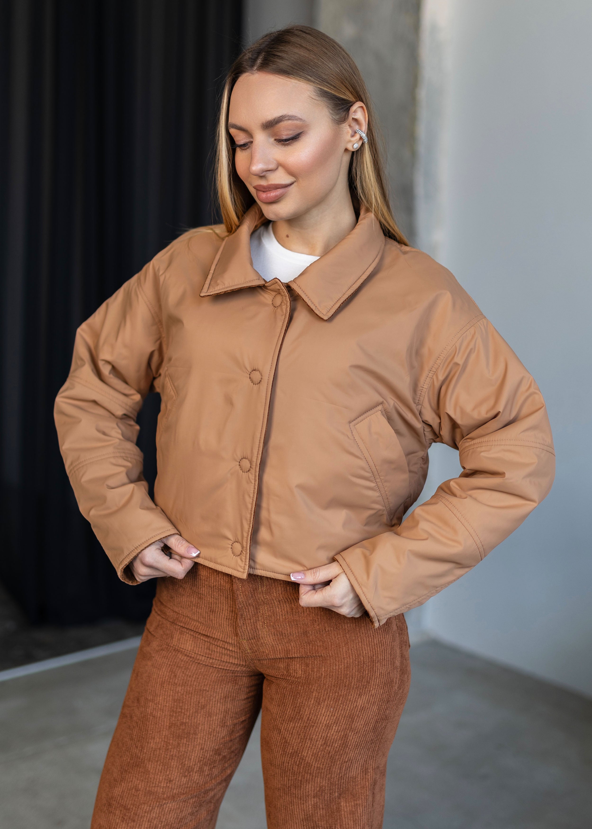 Reversible Cropped Jacket in Velvet & Raincoat Finish orange