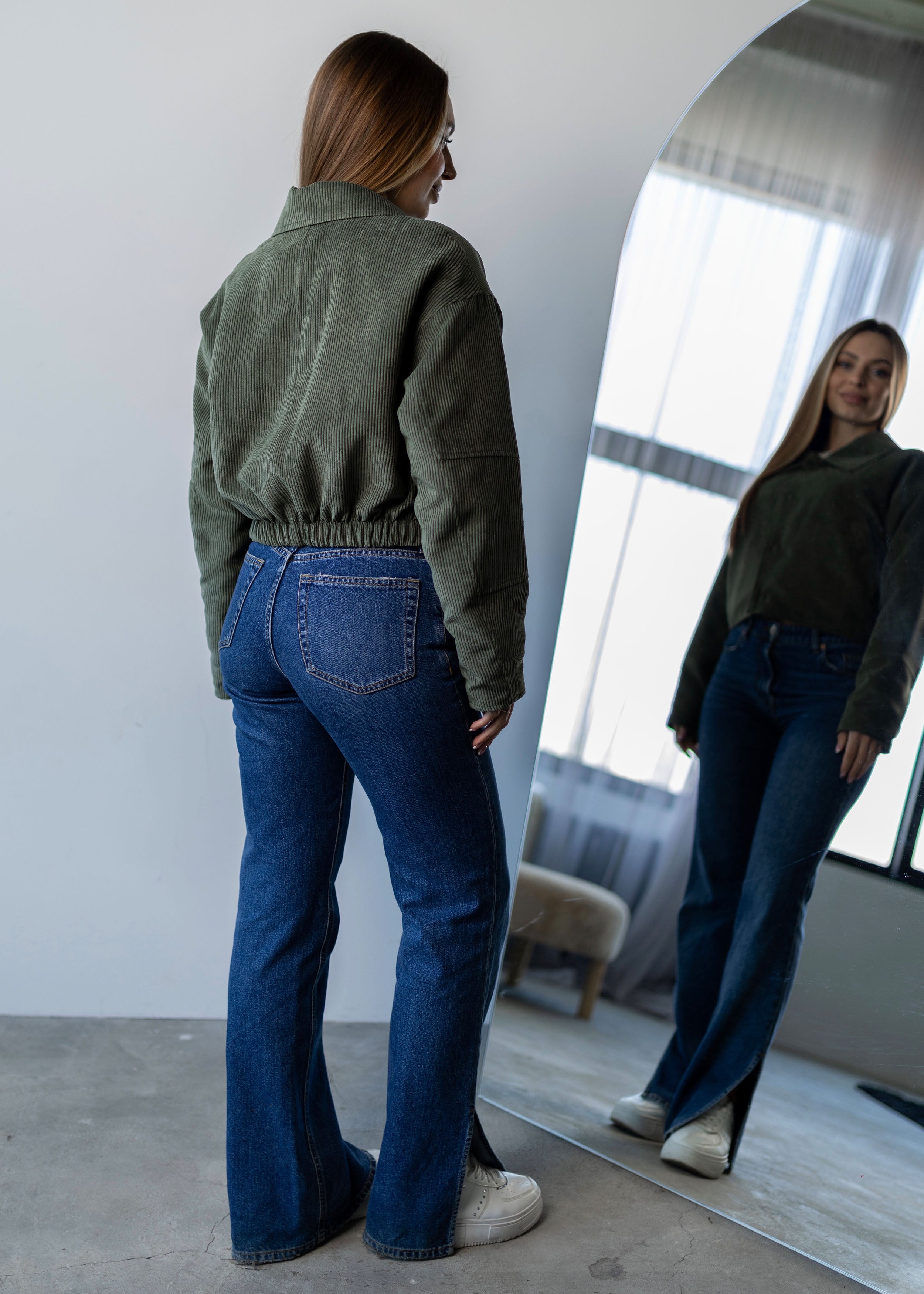 Reversible Cropped Jacket in Velvet & Raincoat Finish khaki