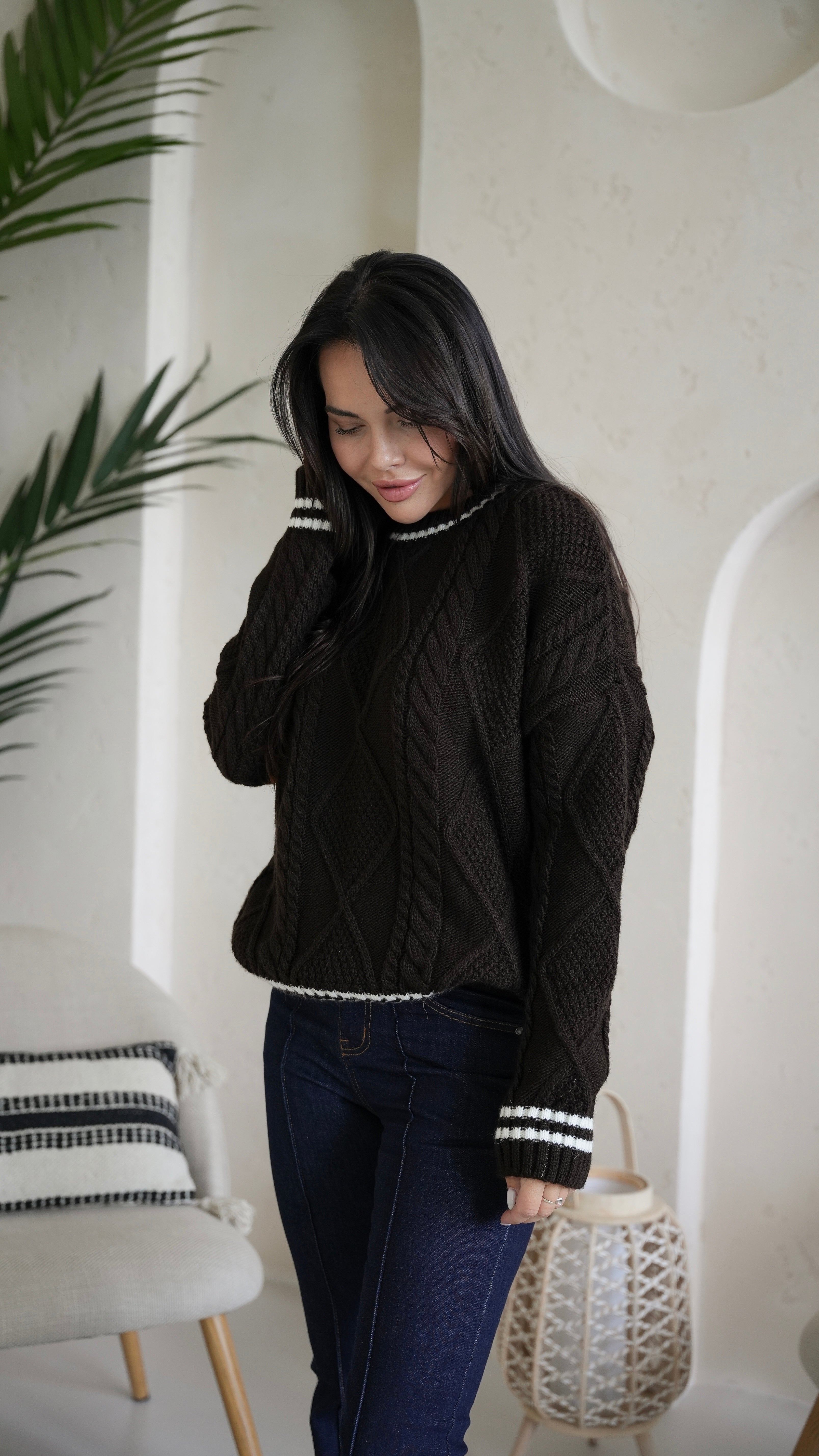 Sweater with wool black