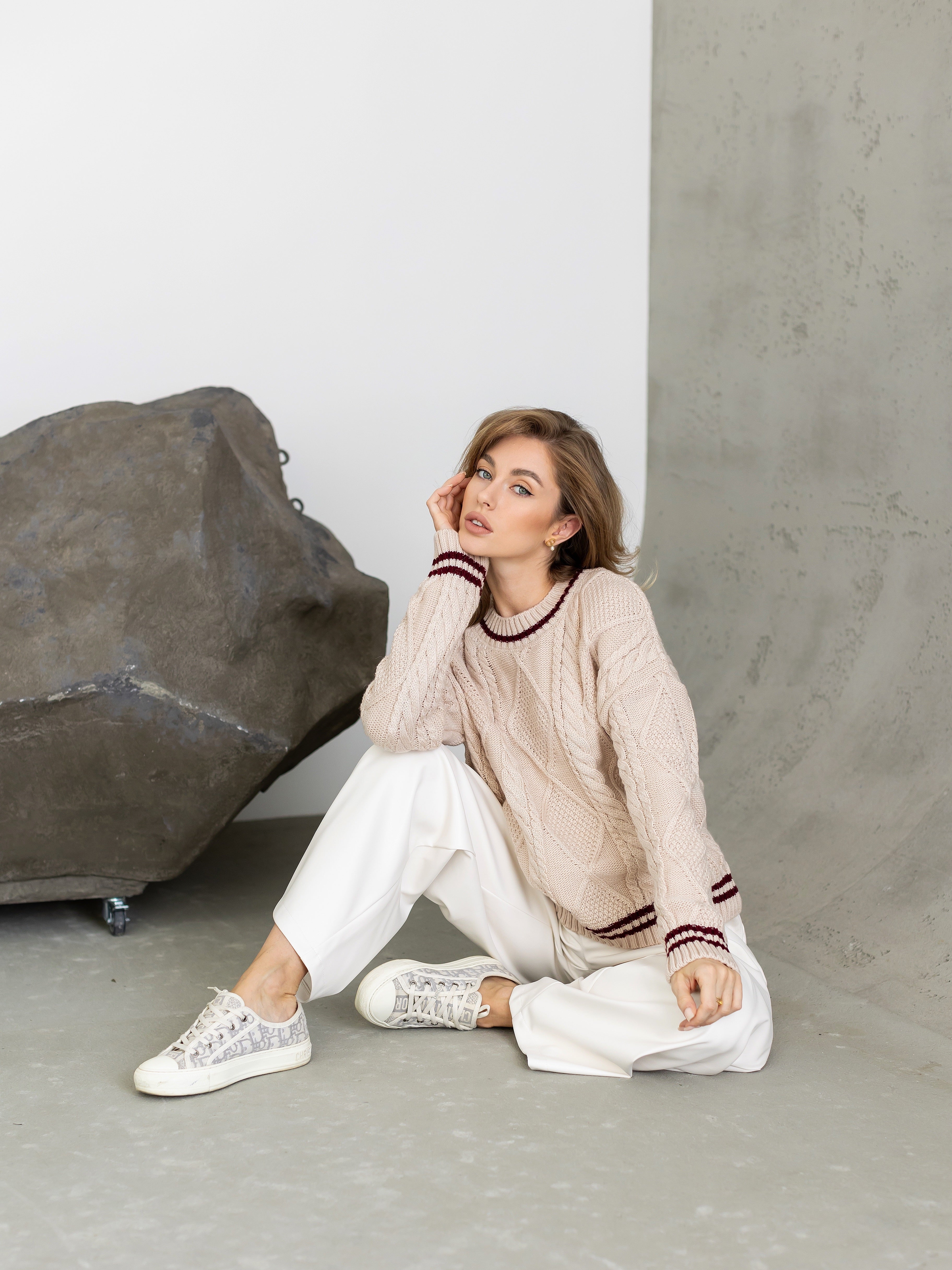 Sweater with wool beige