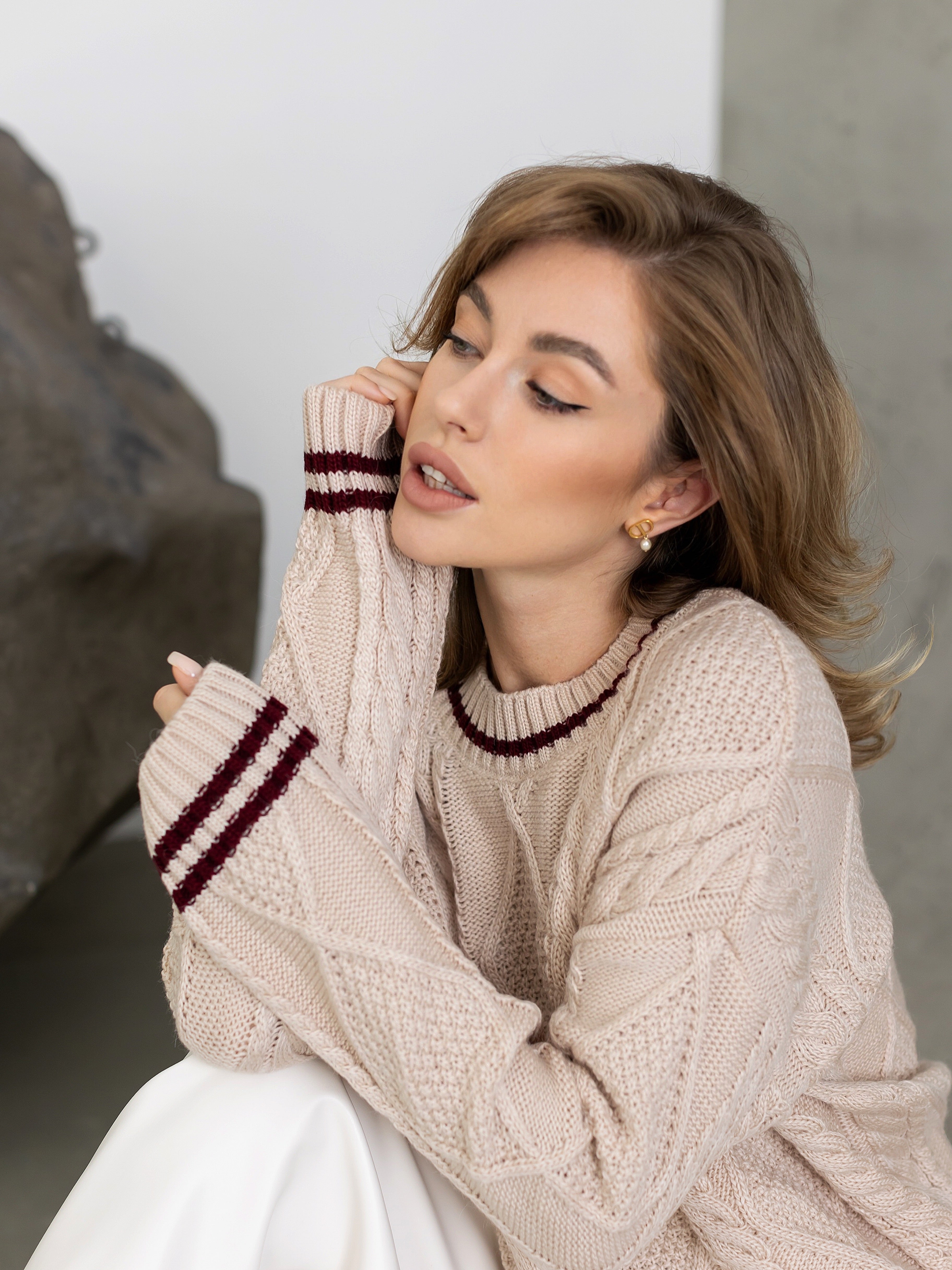 Sweater with wool beige