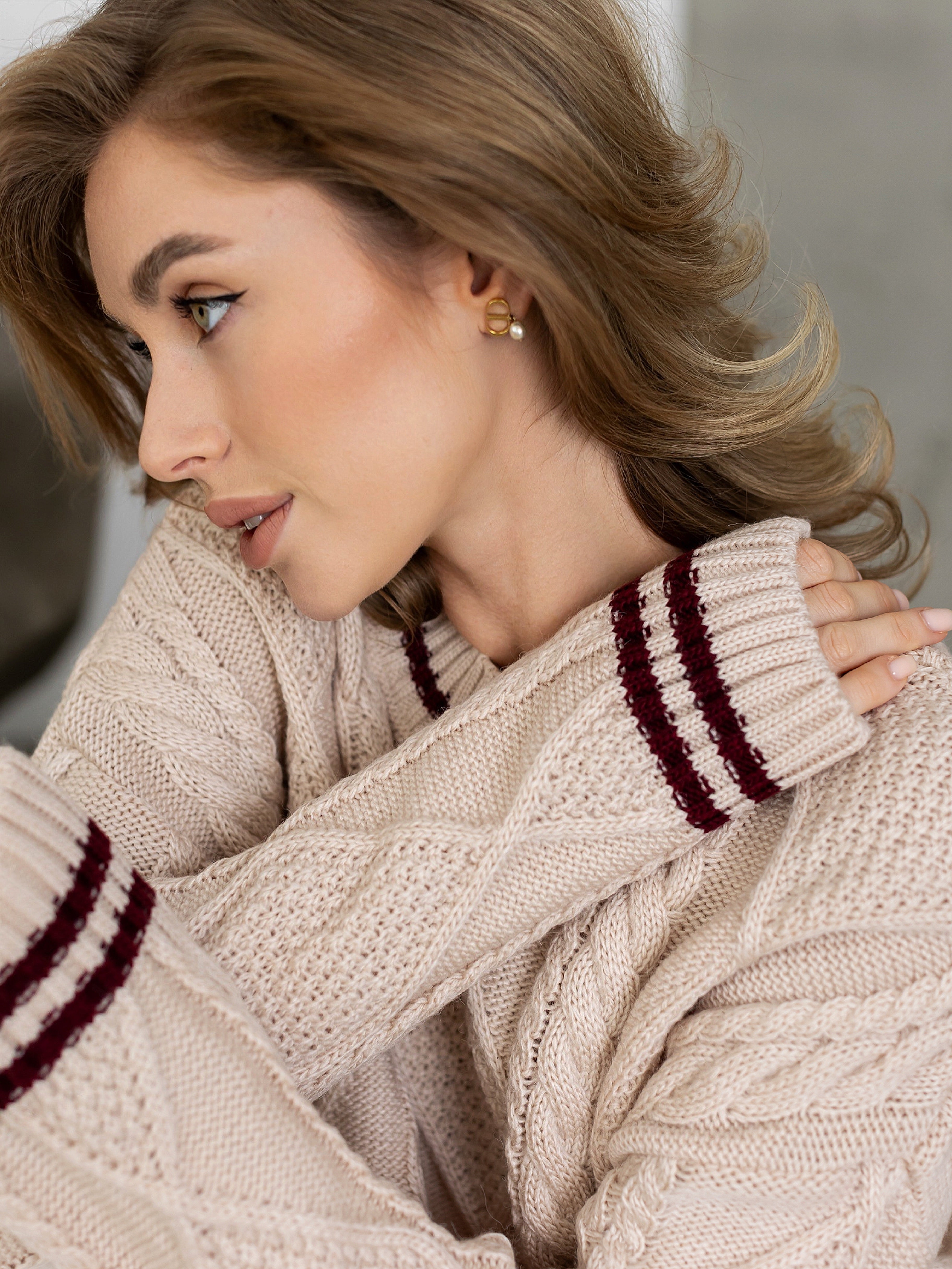 Sweater with wool beige