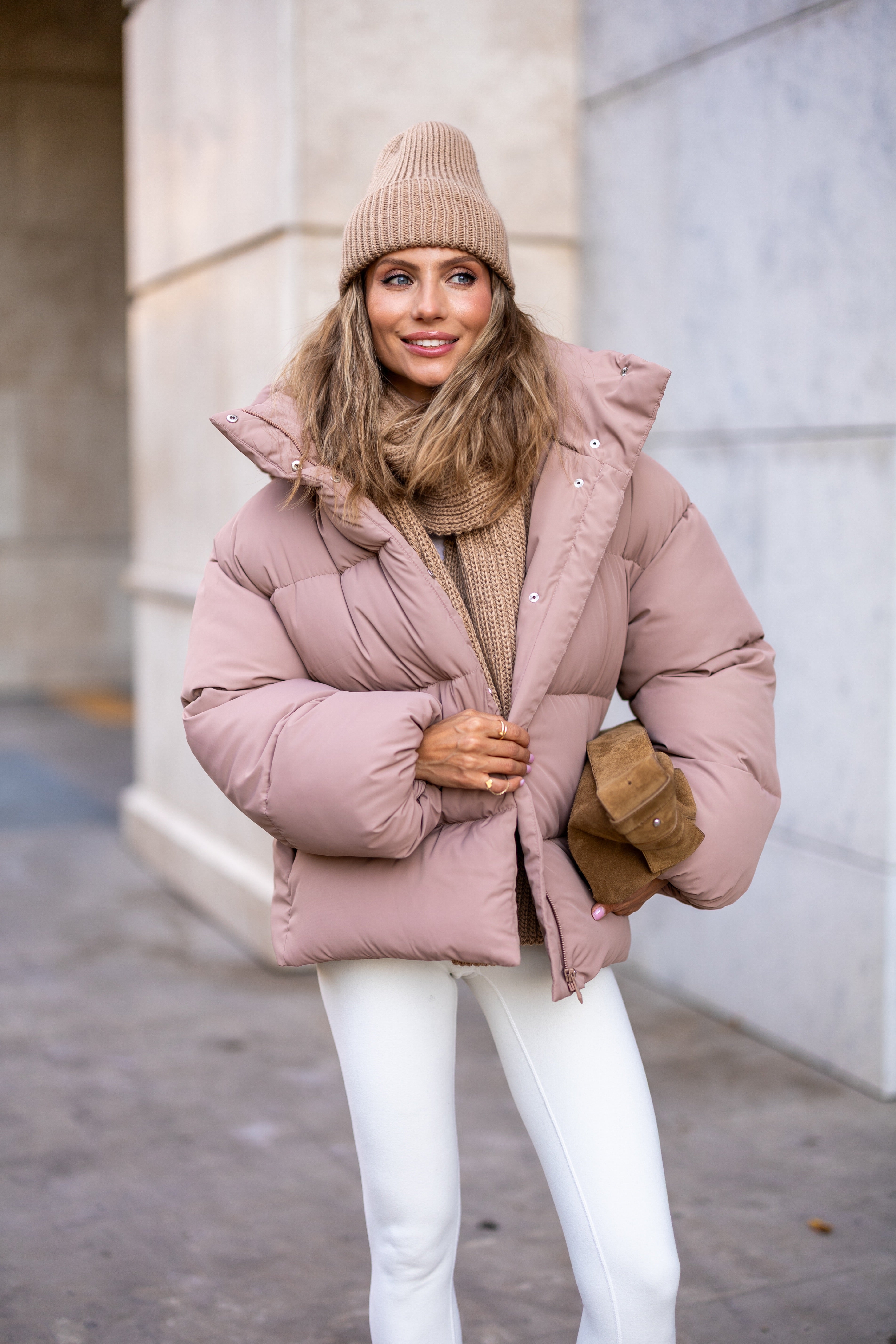 Stylish Loose-Fit Down Jacket with Removable Hood Pinky
