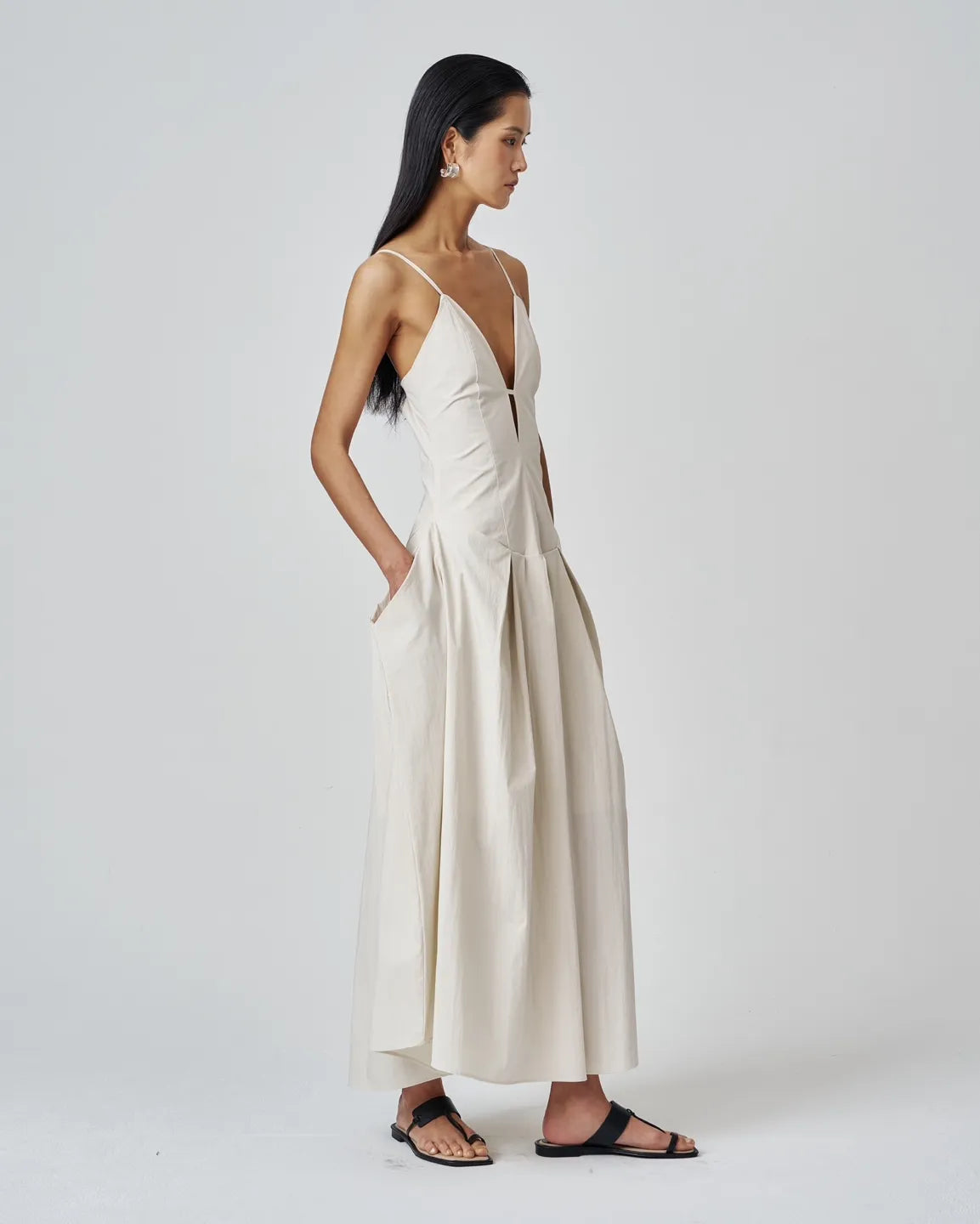 WEISSES KLEID