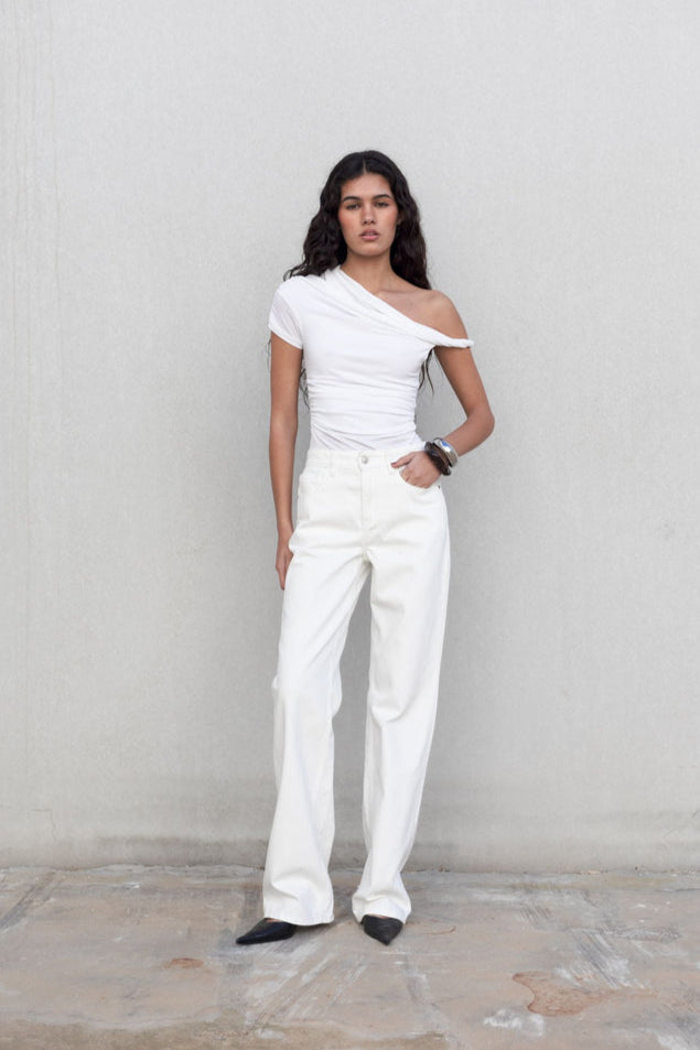 Wide Leg Jeans in White