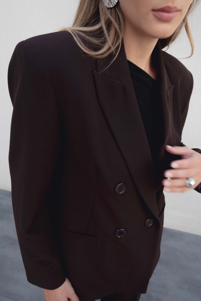 Oversized Double‑Breasted Blazer with Shoulder Pads