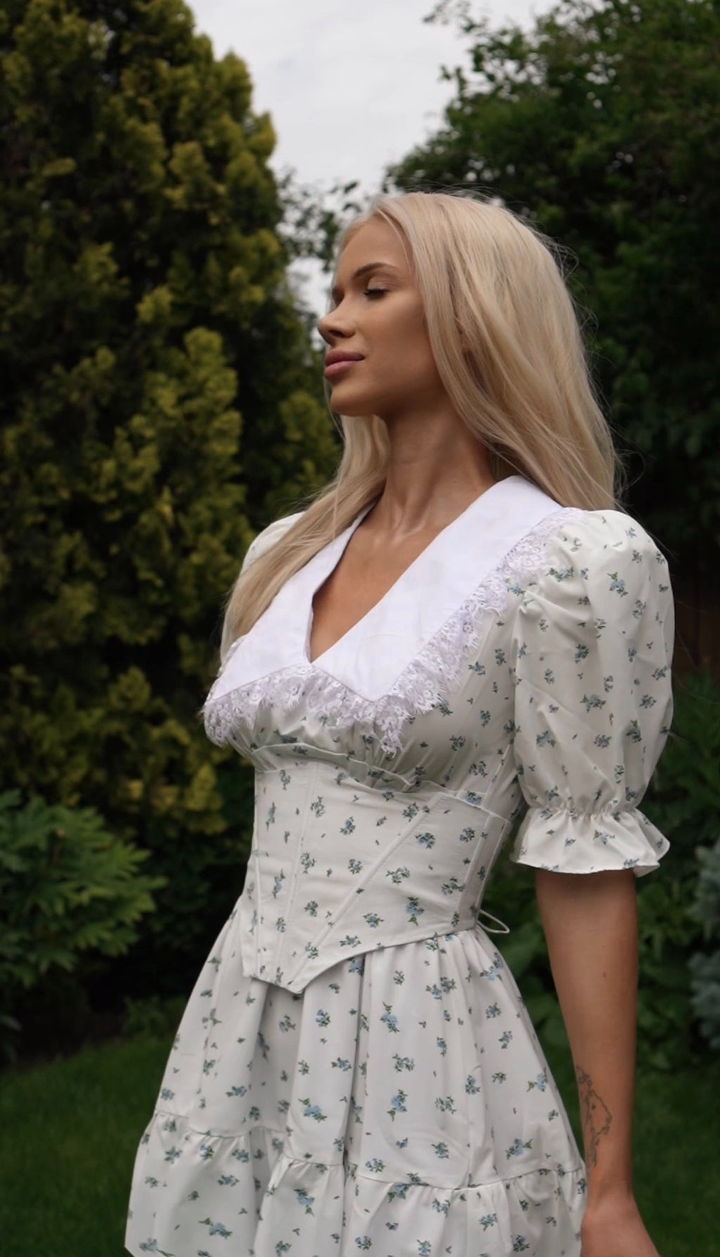 ARINA DRESS