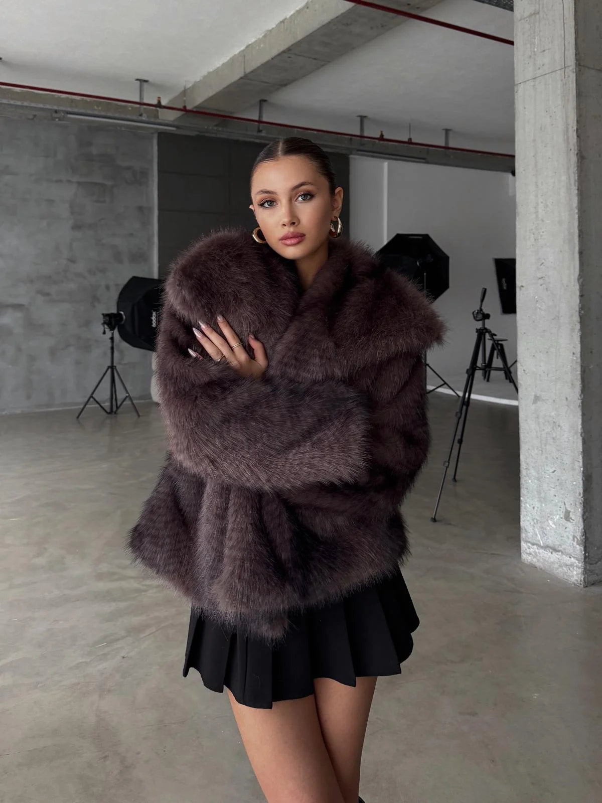 Prabangus dirbtinio kailio paltas