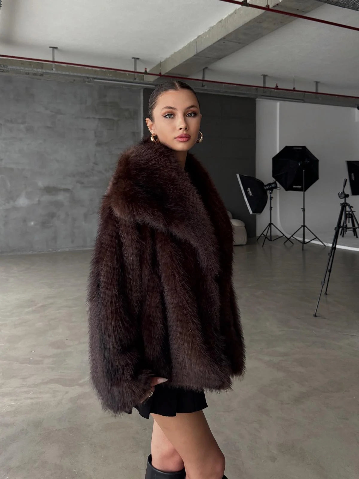 Prabangus dirbtinio kailio paltas