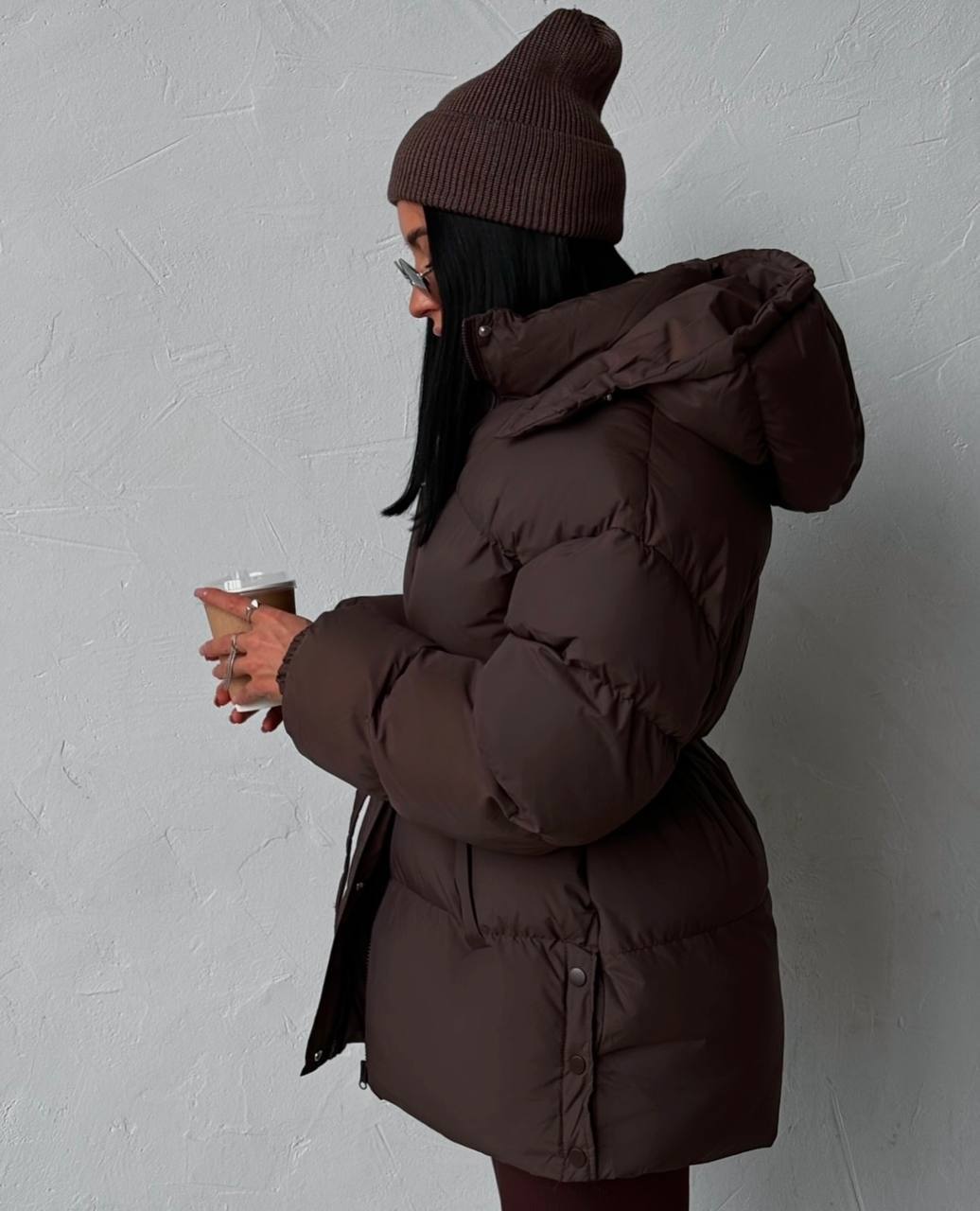 Moteriška pūkinė striukė su diržu