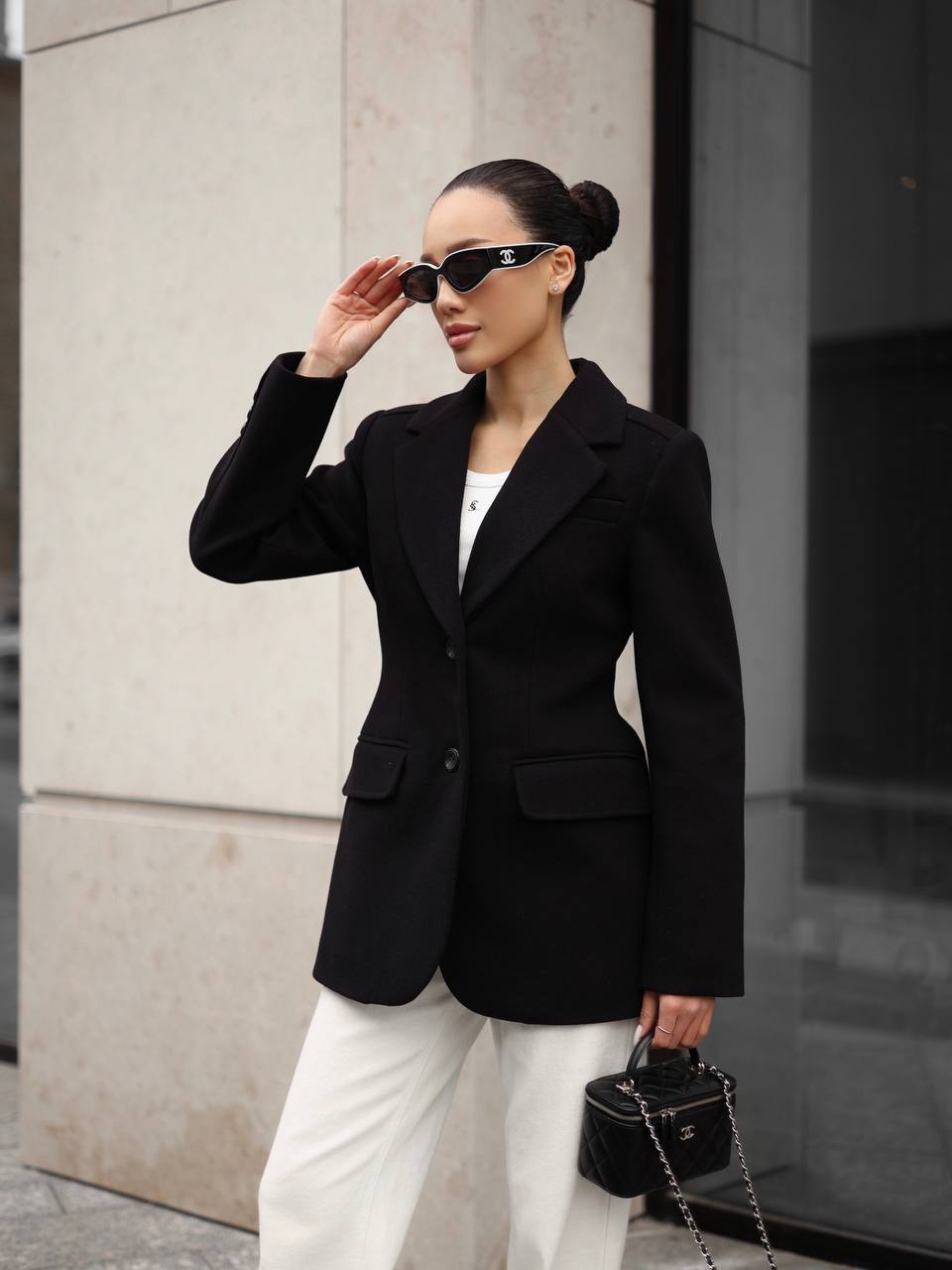 Cashmere Blend Jacket –  Hourglass Silhouette Black