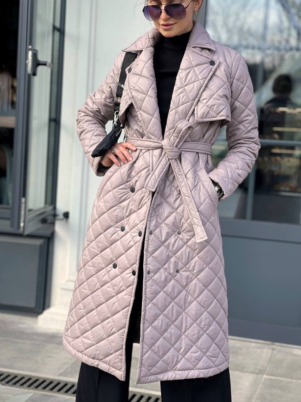 Trench paltas su diržu užpildu