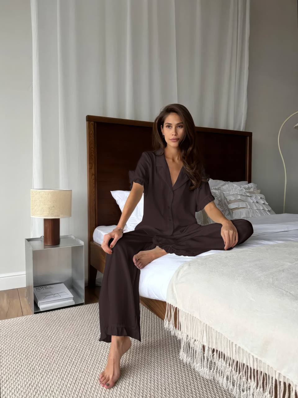 A LUXURIOUS HOMEWEAR SET