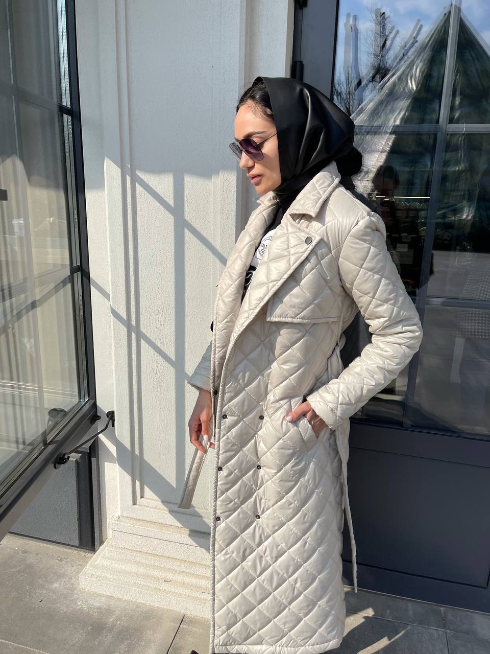 Trench paltas su diržu užpildu