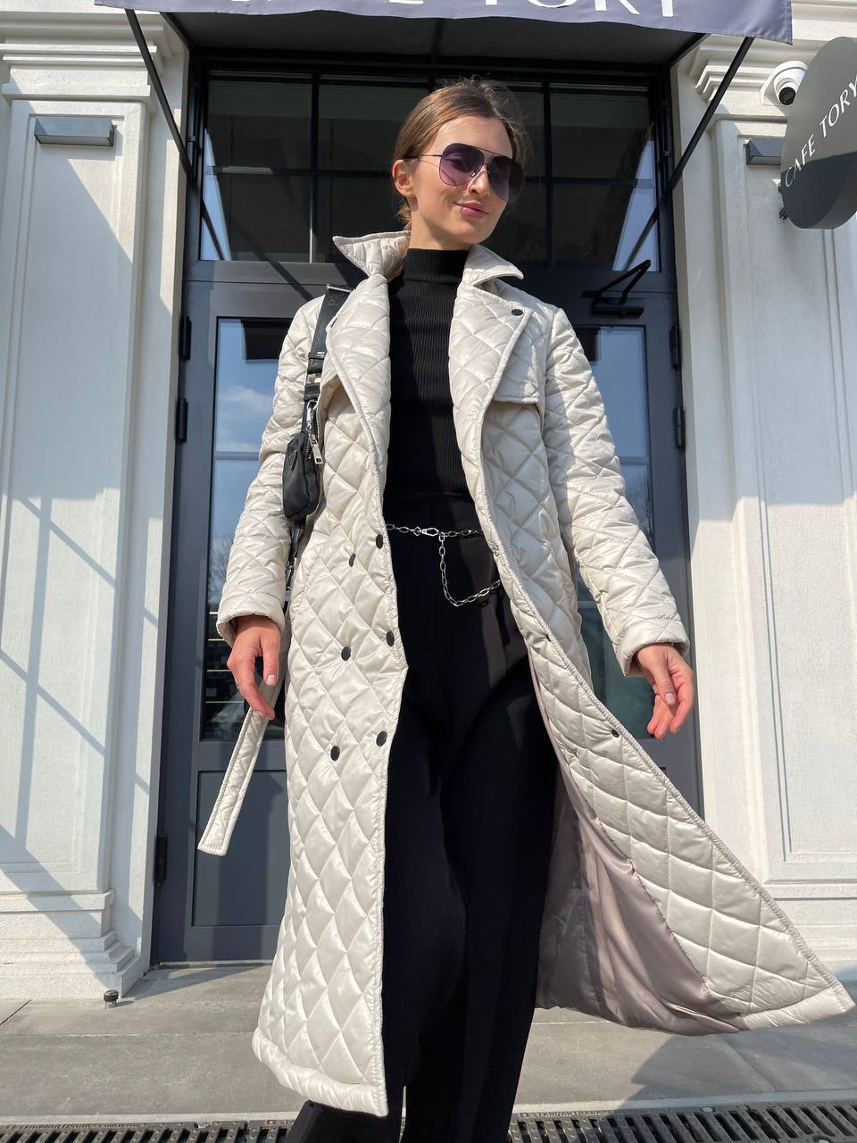 Trench paltas su diržu užpildu