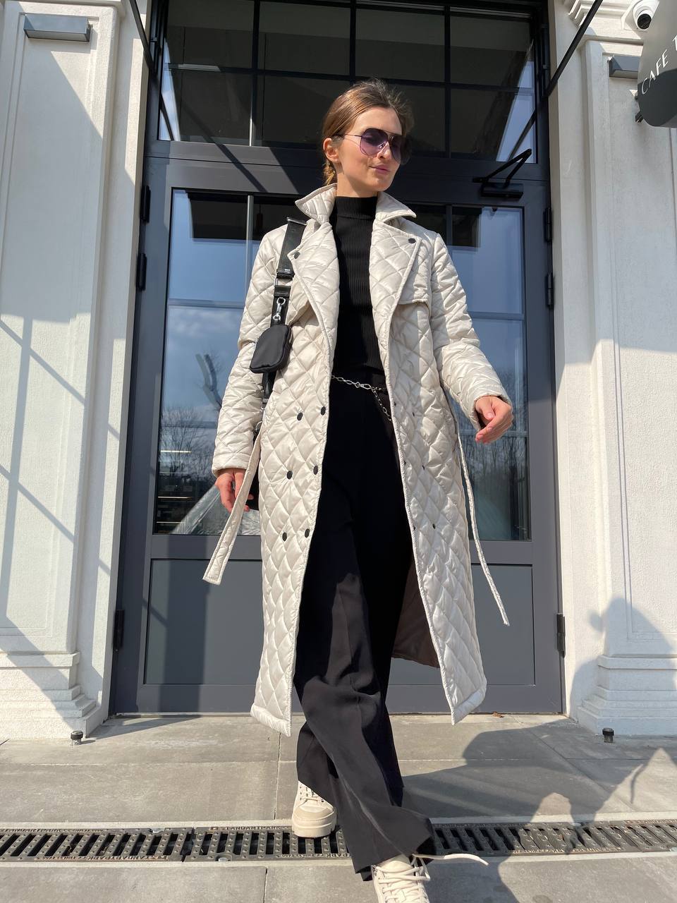 Trench paltas su diržu užpildu