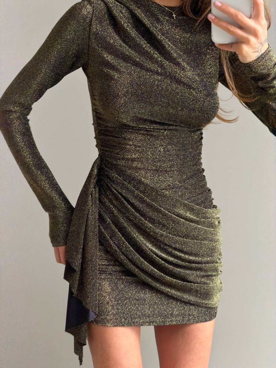 Sparkling Dress – Elegance Meets Allure black Silverygreen