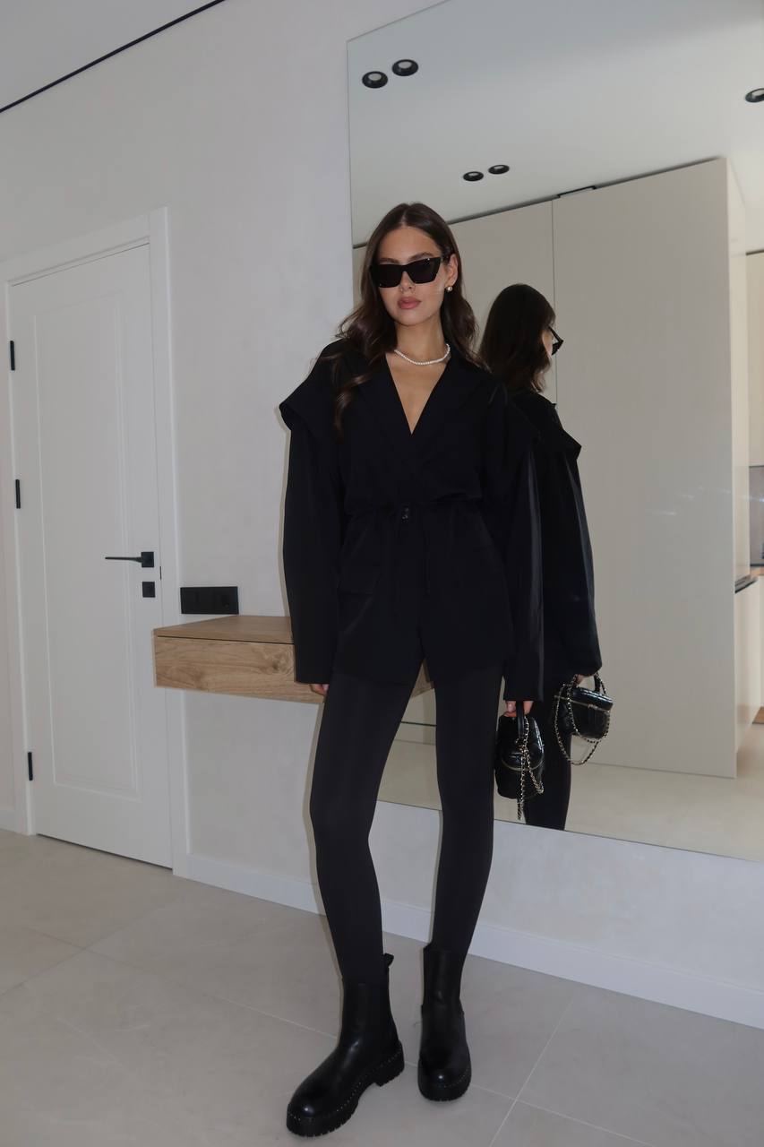 BLAZER WITH SHOULDER